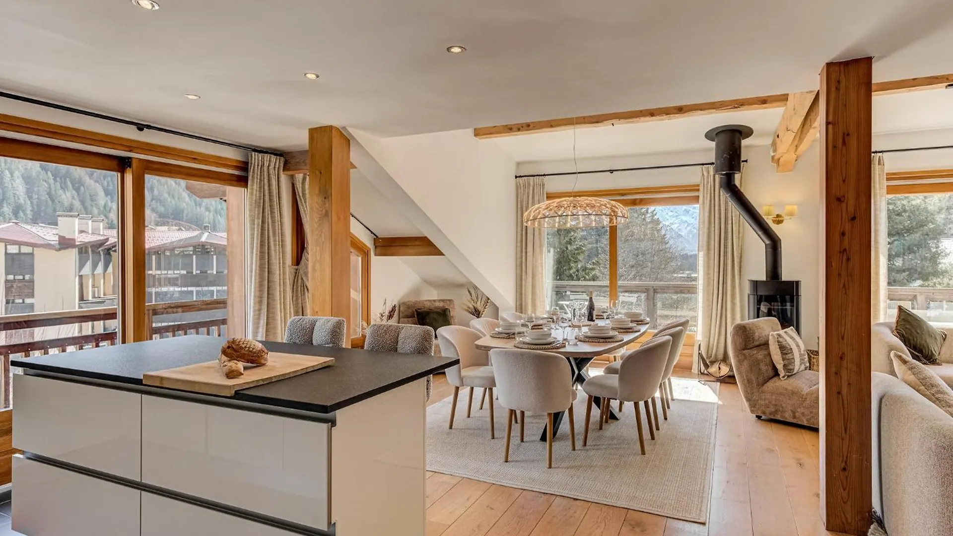 Les Melees Apartments - Alpes Travel - Argentiere Chamonix 0*,  France