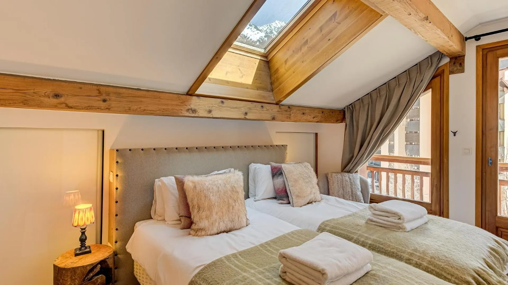 Les Melees Apartments - Alpes Travel - Argentiere Chamonix