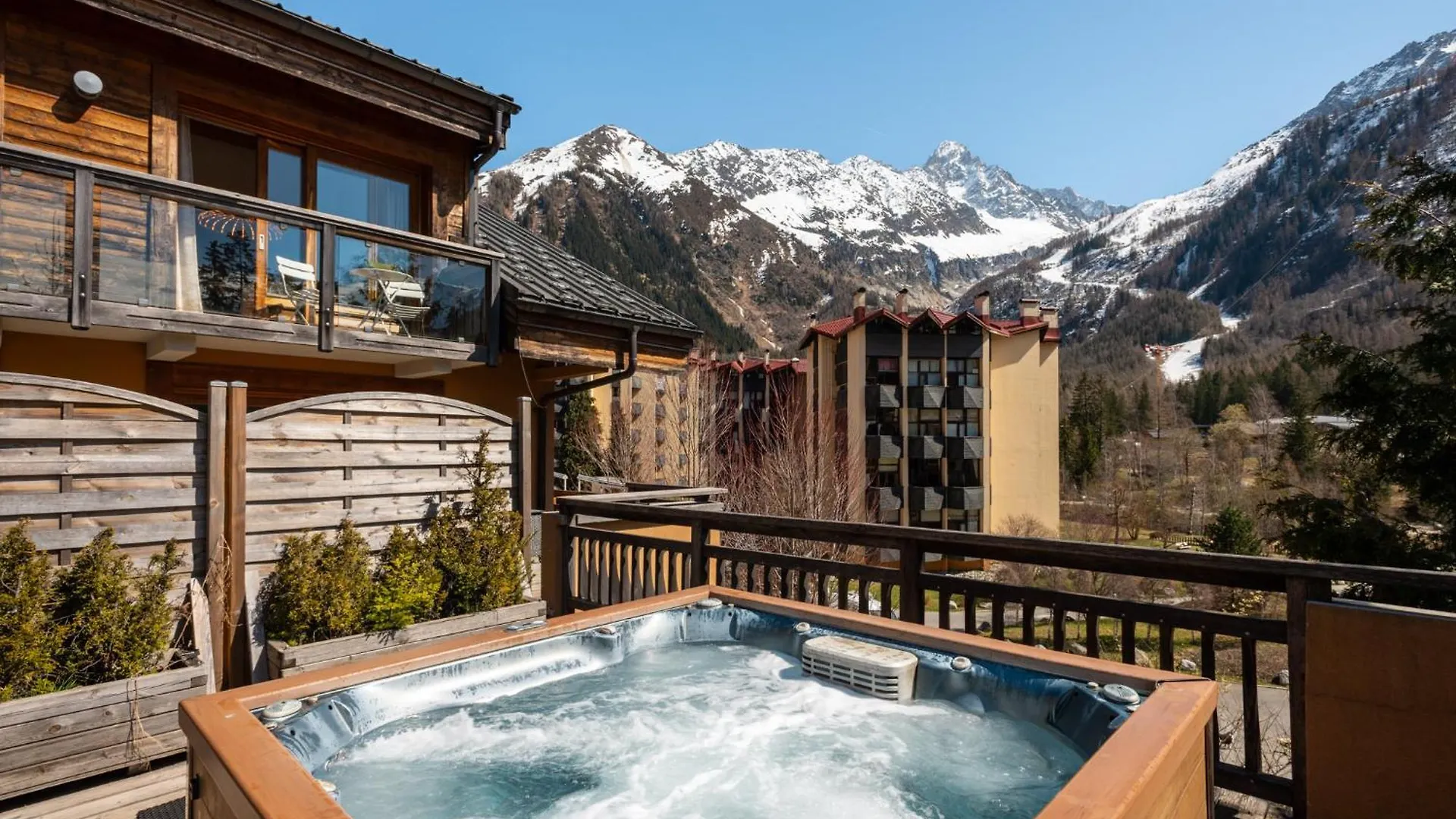 Les Melees Apartments - Alpes Travel - Argentiere Chamonix