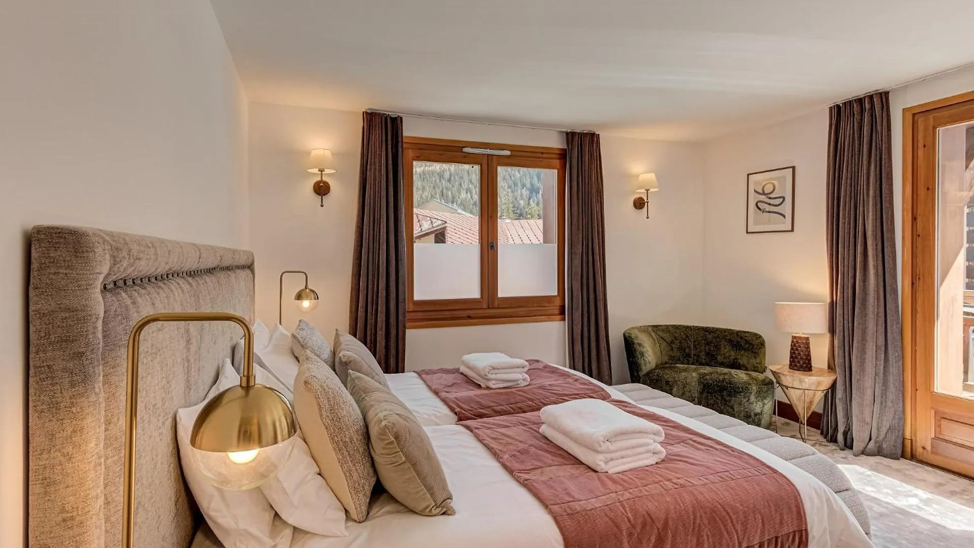 Les Melees Apartments - Alpes Travel - Argentiere Chamonix 0*,  France